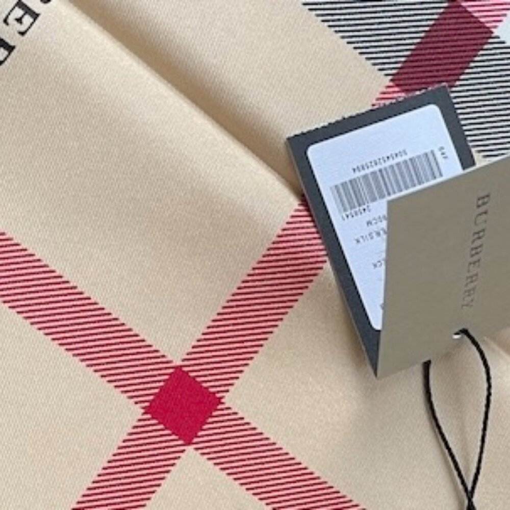 NWT Burberry Scarf House Check Beige Black Border Silk Scarf Wrap - Picture 16 of 16